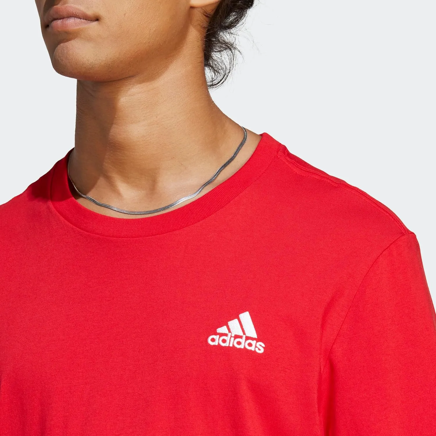 adidas Men's Essentials Single Jersey Embroidered Small Logo T-Shirt