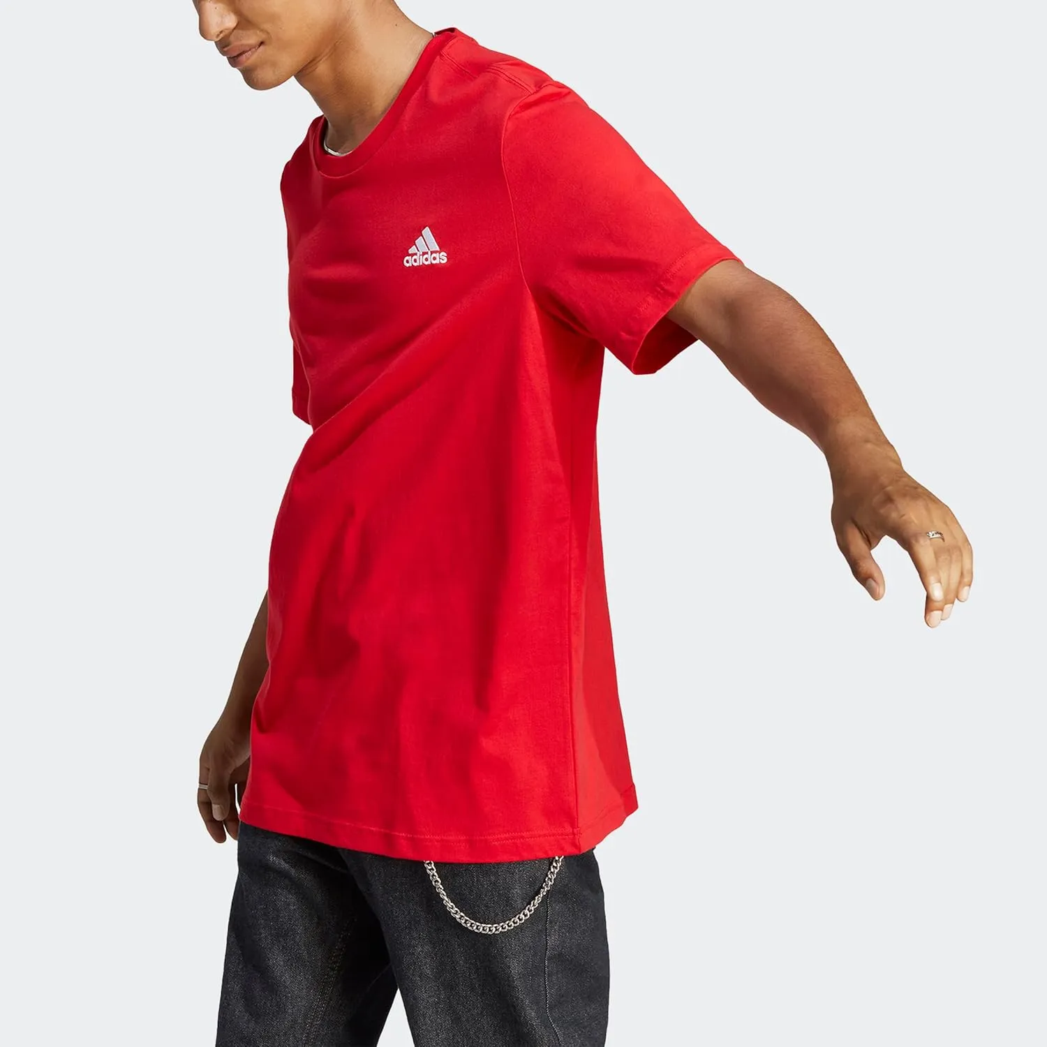 adidas Men's Essentials Single Jersey Embroidered Small Logo T-Shirt