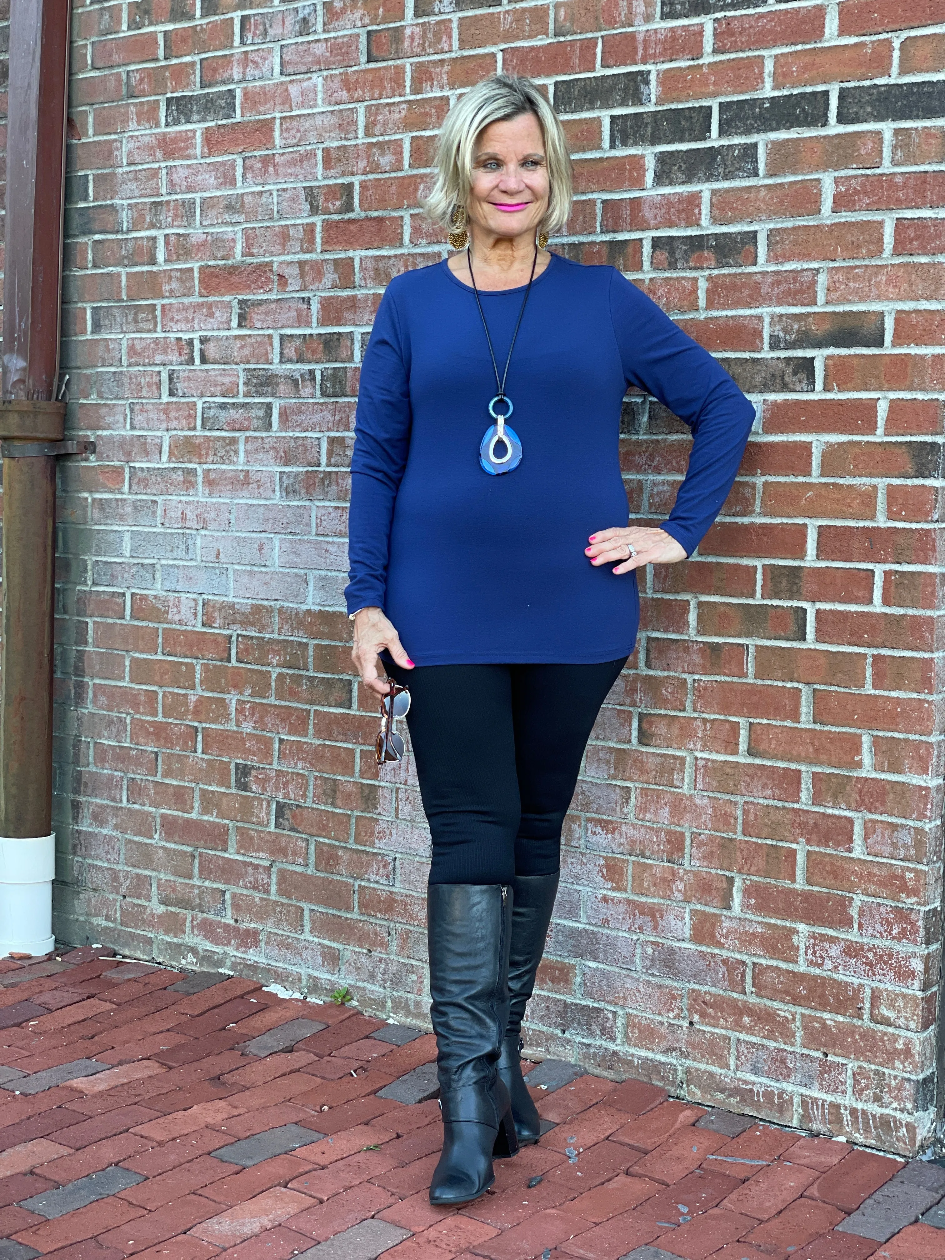 BASE LAYER BLUE TOP