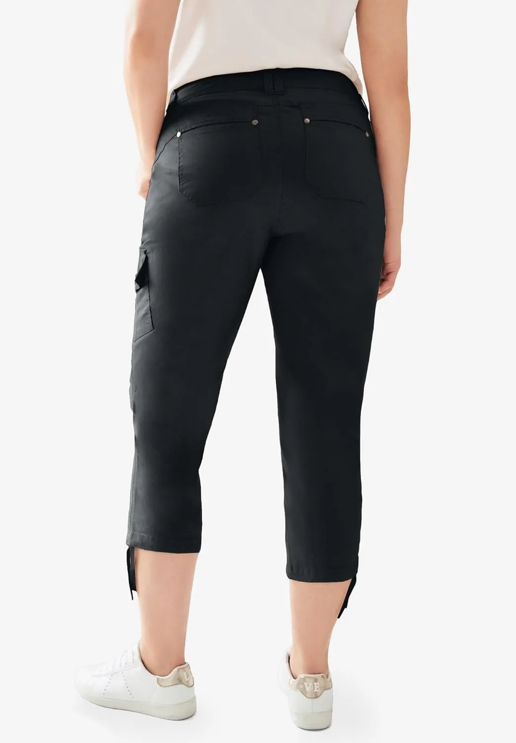 ellos Women's Plus Size Stretch Cargo Capris Front and Side Pockets Casual Cropped Pants