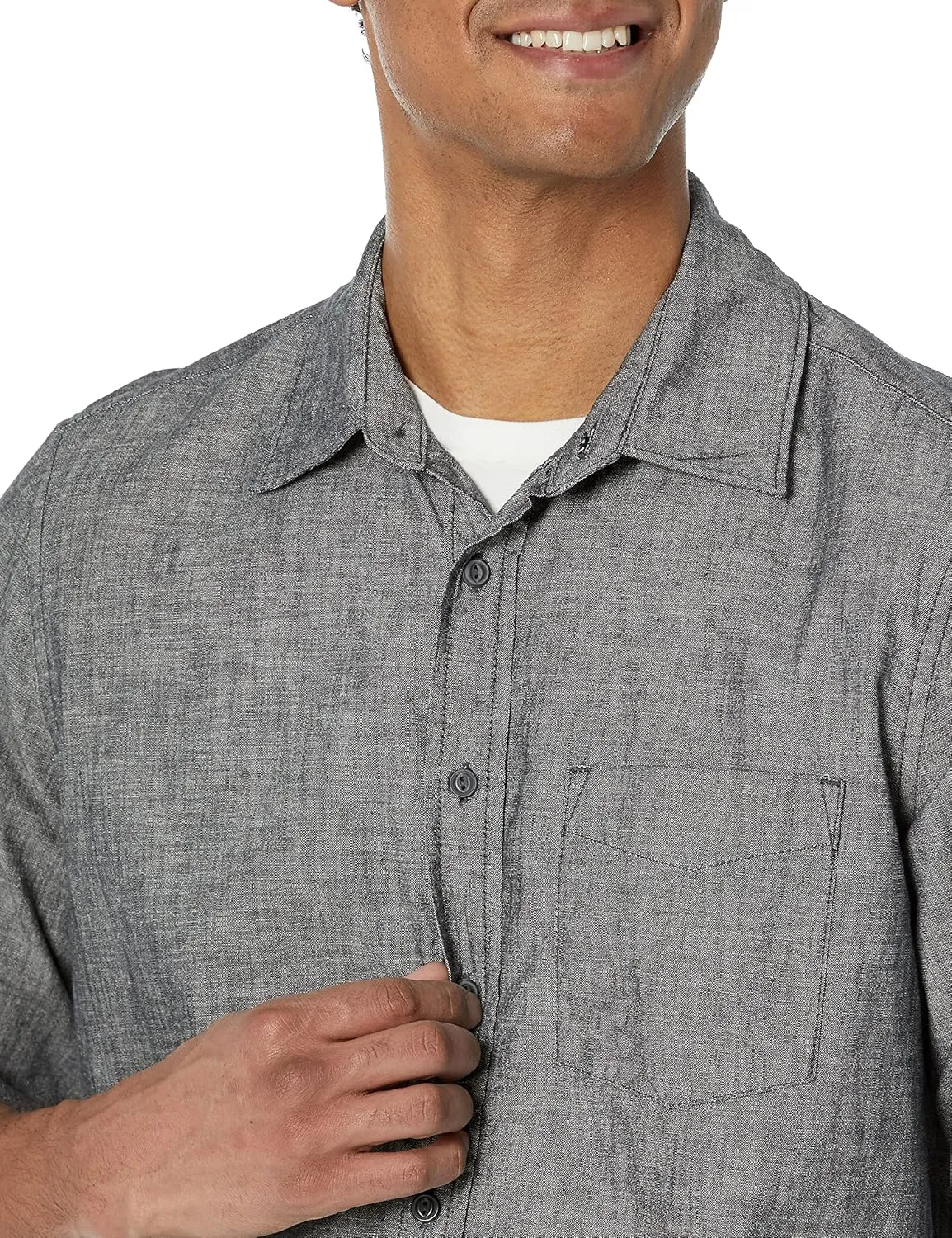 GAP Men's Long Sleeve Chambray Woven Button-Down Shirt