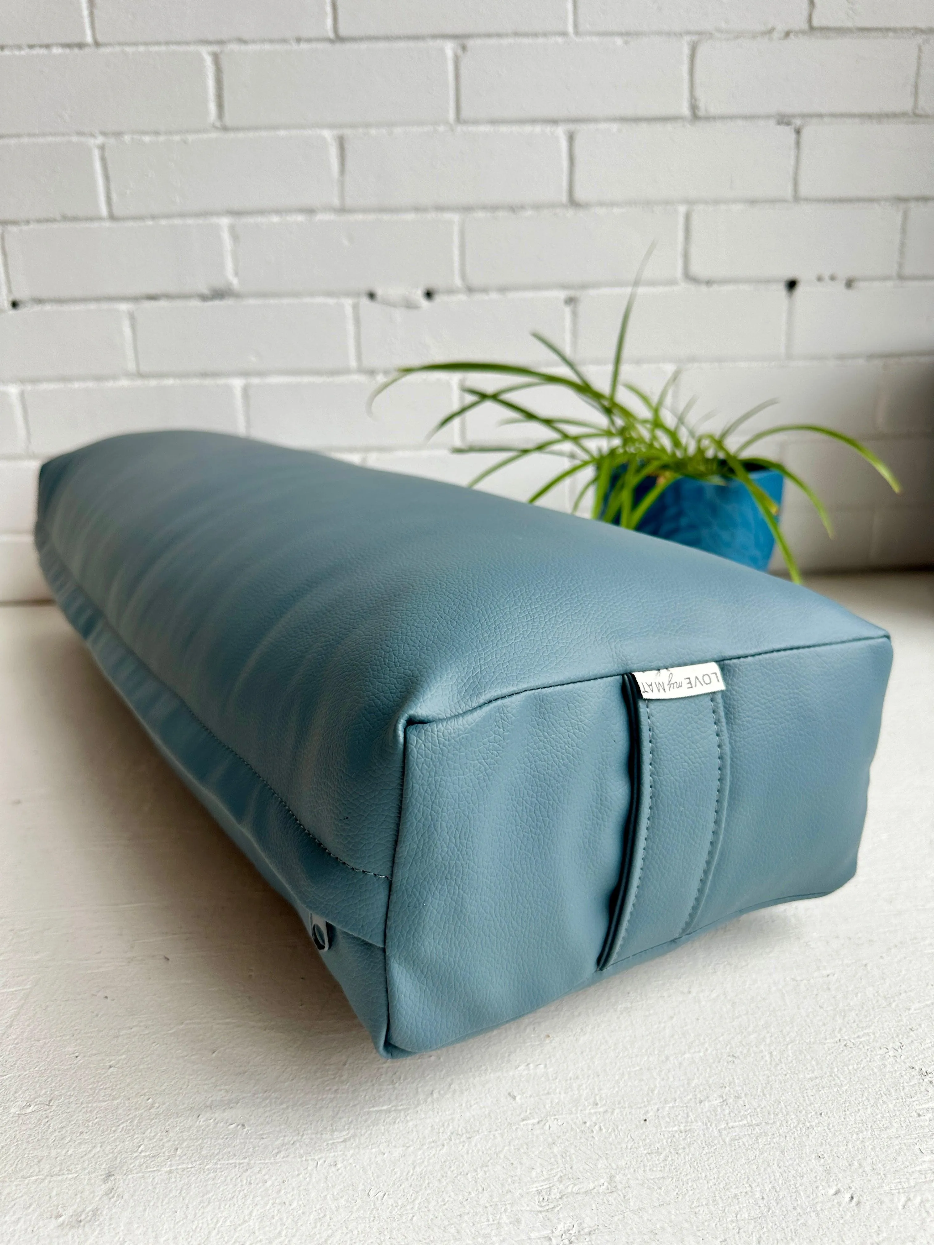 Lake Vinyl Long & Lean Bolster