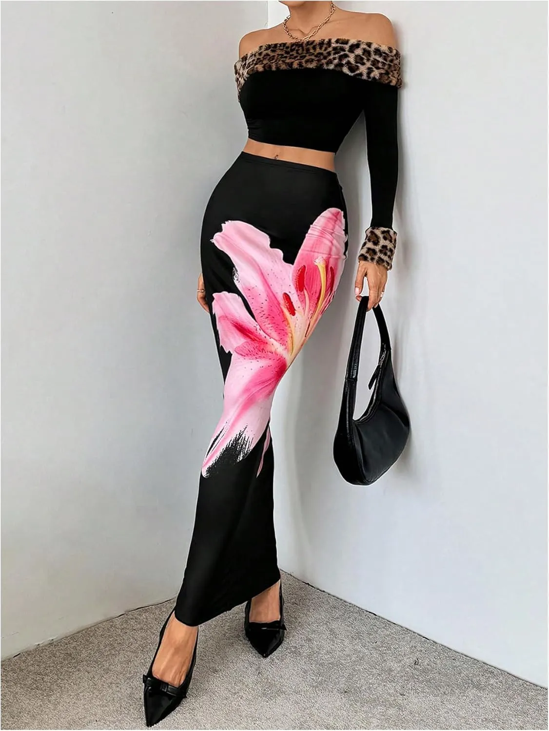 Milumia Women Floral Print Bodycon Long Skirt High Rise Wavy Hem Maxi Skirts