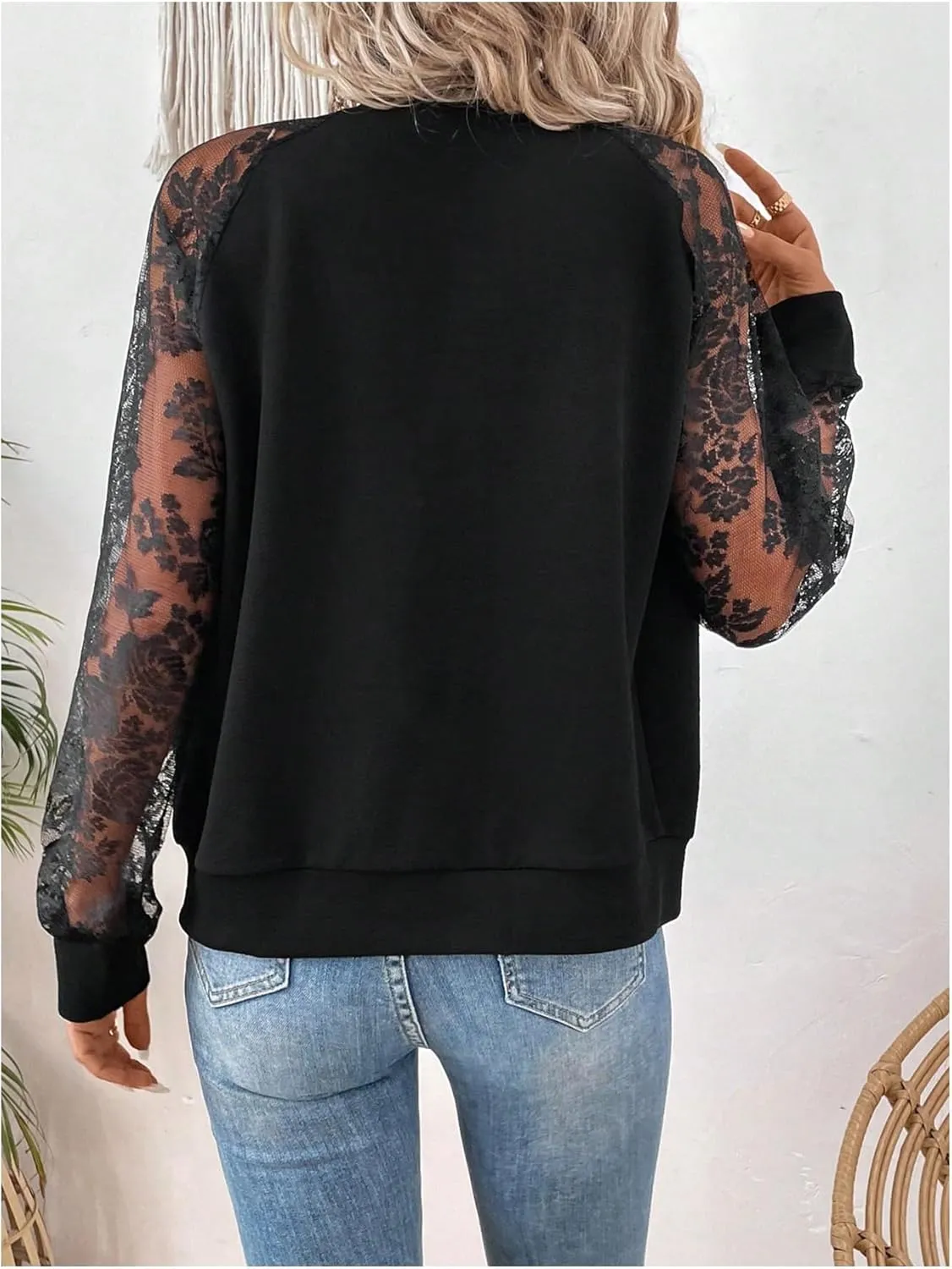 Verdusa Women's Lightweight Jacket Contrast Lace Zip Up Bomber Tops Raglan Long Sleeve Fall Outerwear