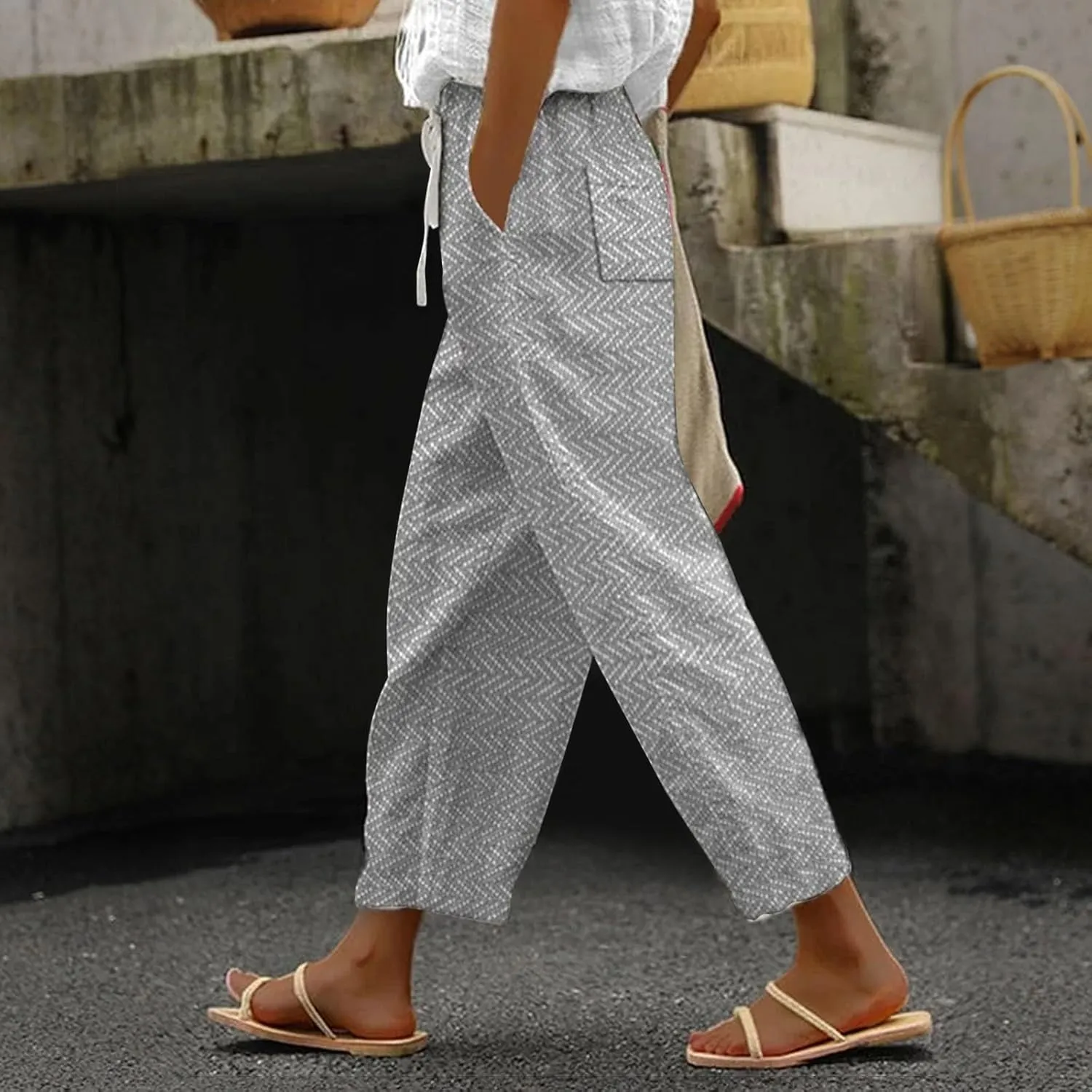 Women's Cropped Linen Capris with Pockets, Adjustable Waist Wide-Leg Trousers Beach Vacations Casual Outdoor