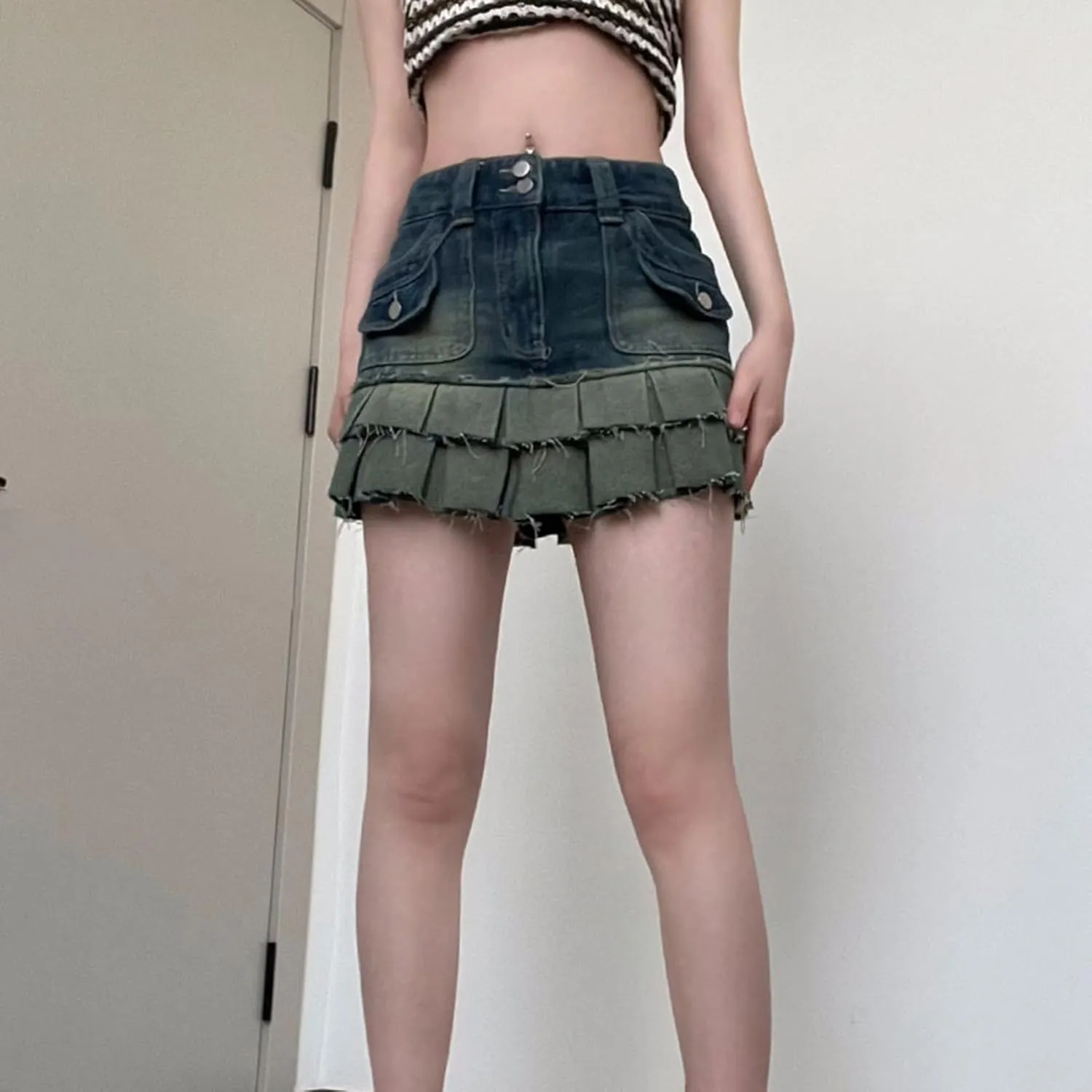 Women's Pleated Denim Cargo Skirt High Waisted Trendy 2023 Retro Gothic Y2k Short Jean Skirt