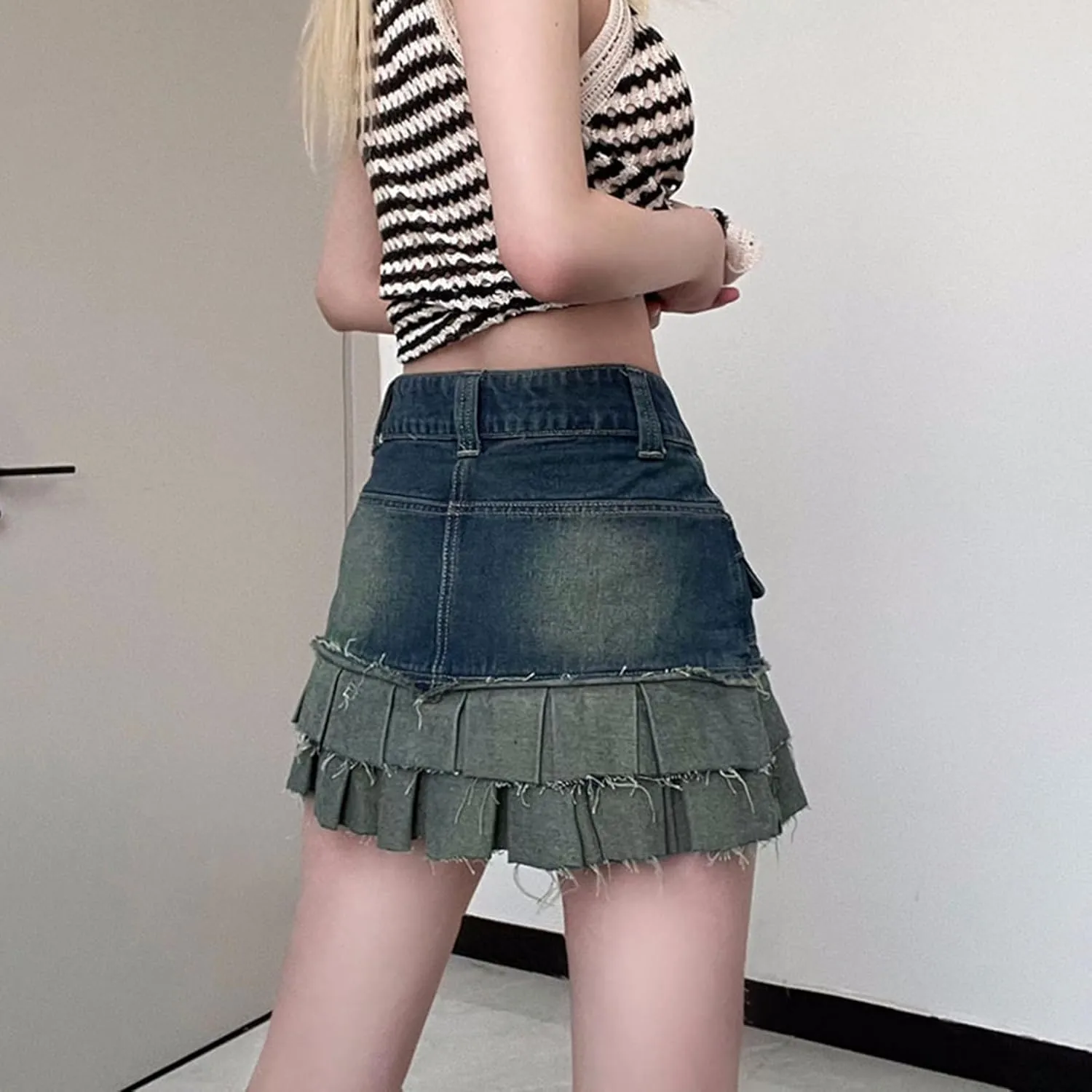 Women's Pleated Denim Cargo Skirt High Waisted Trendy 2023 Retro Gothic Y2k Short Jean Skirt